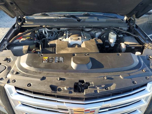 2016 CADILLAC ESCALADE ESV Platinum