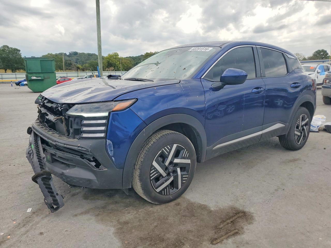 2025 NISSAN KICKS