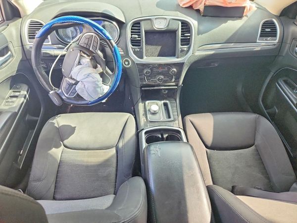 2022 CHRYSLER 300