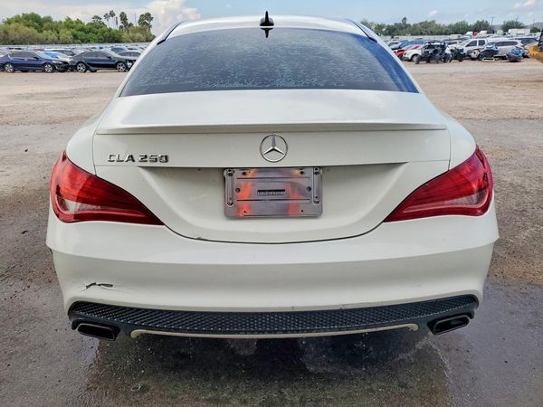 2015 MERCEDES-BENZ CLA CLA250