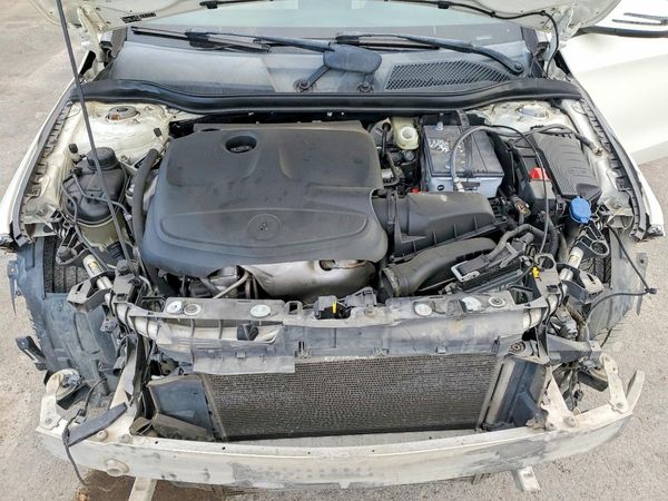 2015 MERCEDES-BENZ CLA CLA250