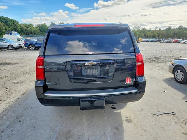 2017 CHEVROLET SUBURBAN Premier — DIRR