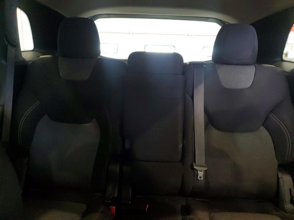 2015 JEEP CHEROKEE Sport — SUVN