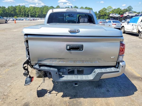 2022 TOYOTA TACOMA SR5 — DIRR