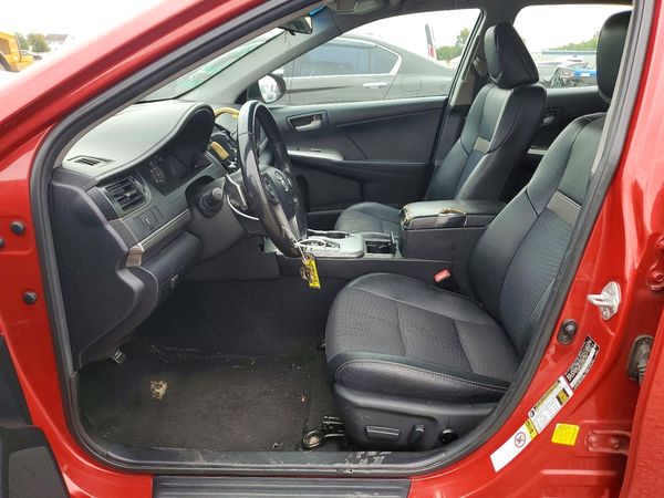 2012 TOYOTA CAMRY