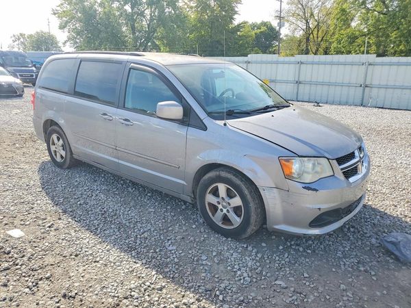 2013 DODGE GRAND CARAVAN SXT