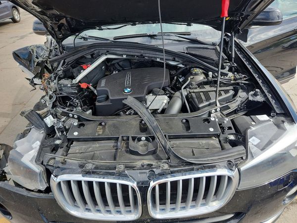 2017 BMW X3 xDrive28i — Engine bay