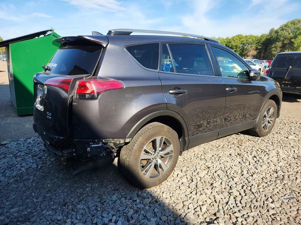 2018 TOYOTA RAV4 Adventure/XLE
