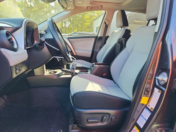 2018 TOYOTA RAV4 Adventure/XLE