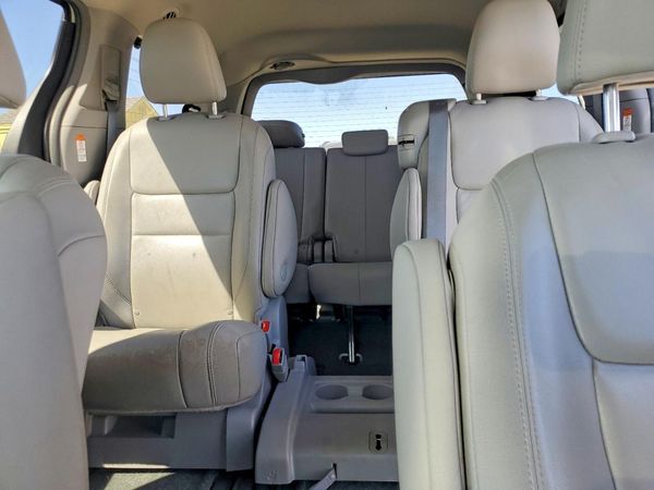 2017 TOYOTA SIENNA