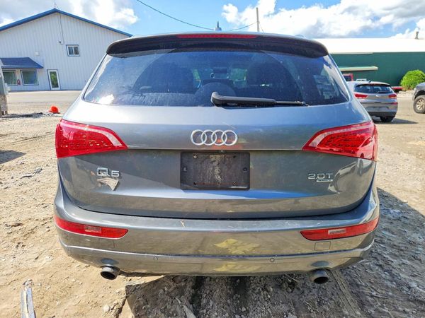 2012 AUDI Q5 Premium Plus