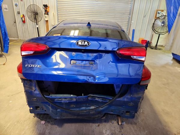 2018 KIA FORTE