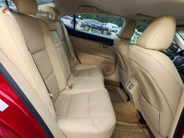2015 LEXUS ES
