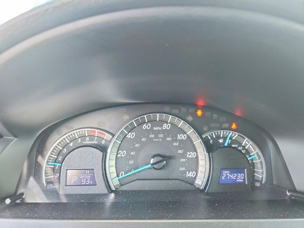 2013 TOYOTA CAMRY