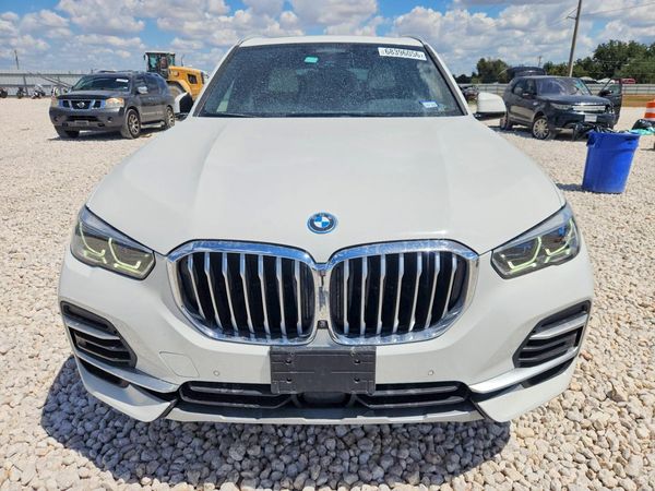 2022 BMW X5 xDrive45e