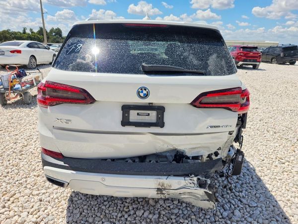 2022 BMW X5 xDrive45e