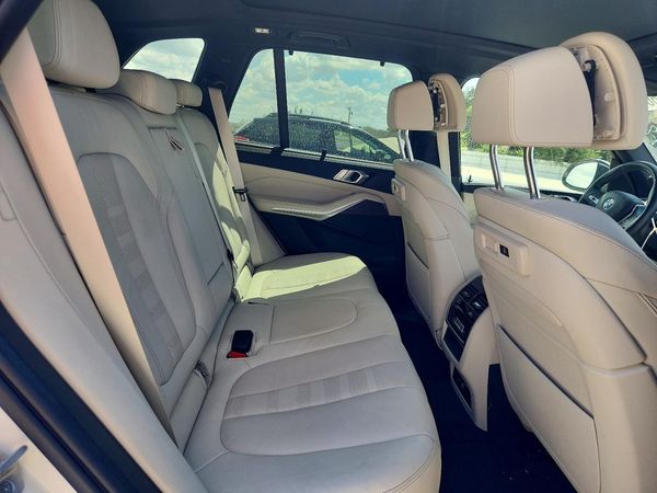 2022 BMW X5 xDrive45e