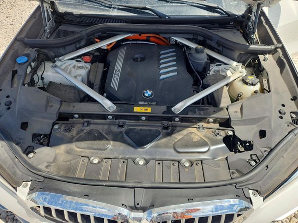 2022 BMW X5 xDrive45e