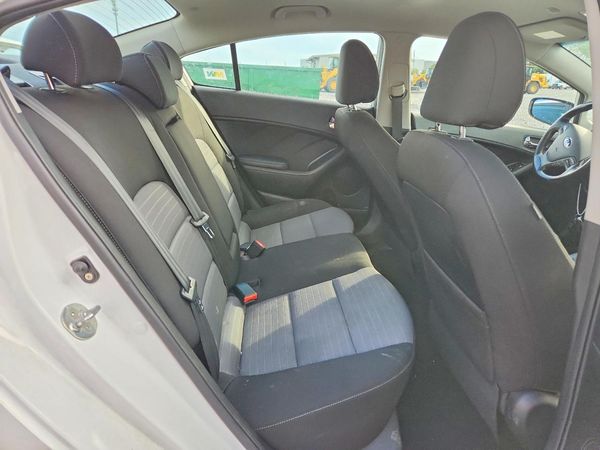 2015 KIA FORTE