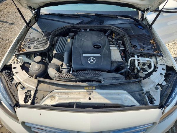2016 MERCEDES-BENZ C C300-4M