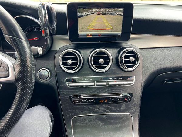 2019 MERCEDES-BENZ GLC GLC 300-4M