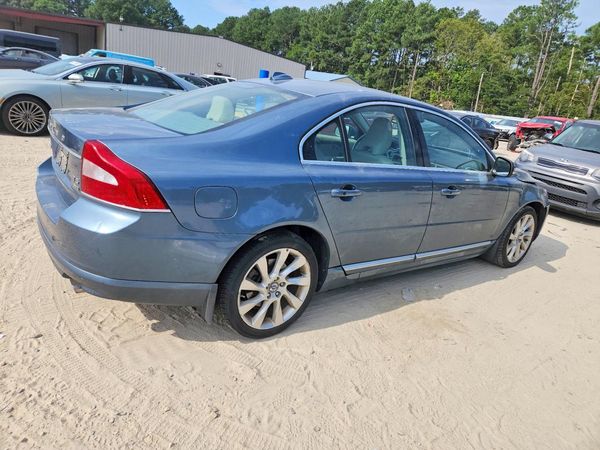 2012 VOLVO S80