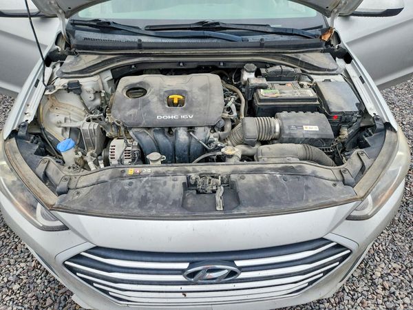 2018 HYUNDAI ELANTRA