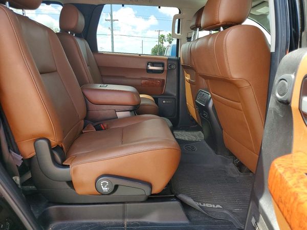 2018 TOYOTA SEQUOIA