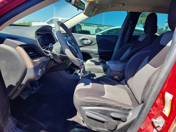 2015 JEEP CHEROKEE SPORT FWD
