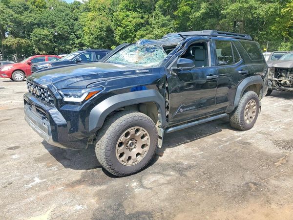 2025 TOYOTA 4RUNNER