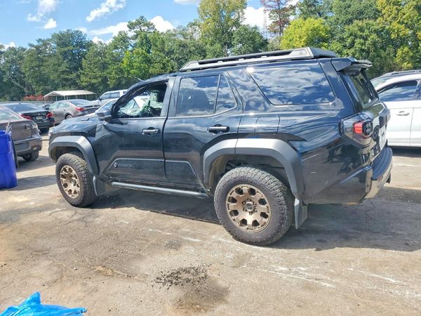 2025 TOYOTA 4RUNNER