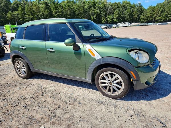 2015 MINI COOPER