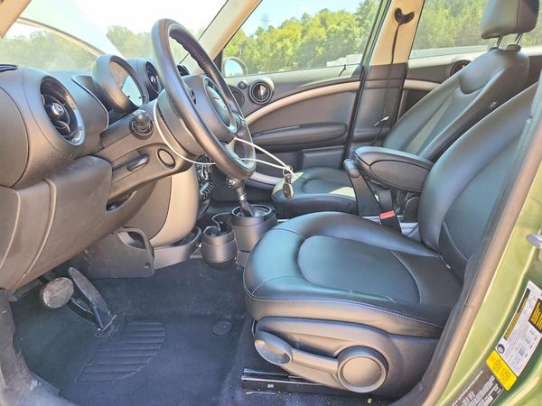 2015 MINI COOPER