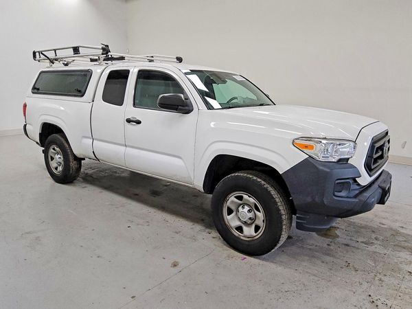 2020 TOYOTA TACOMA SR5