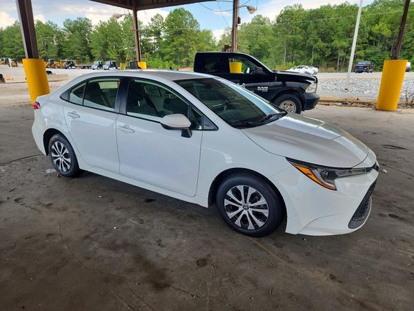 2022 TOYOTA COROLLA LE