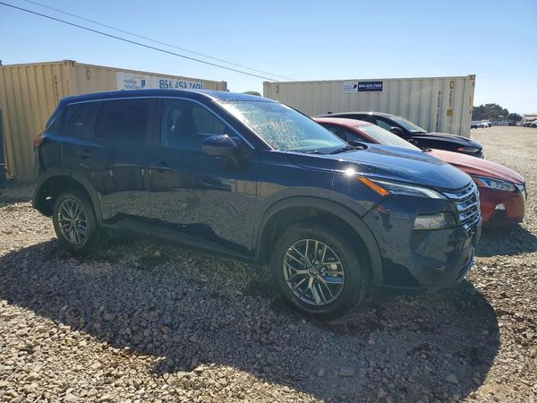 2026 NISSAN ROGUE SV — Passenger 3/4
