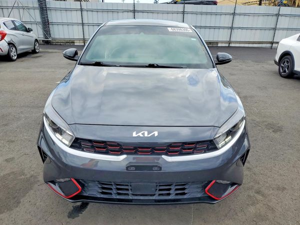 2024 KIA FORTE GT Line