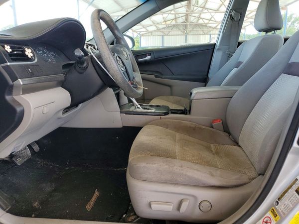 2012 TOYOTA CAMRY