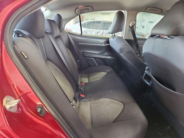 2021 TOYOTA CAMRY LE + Convenient Pkg