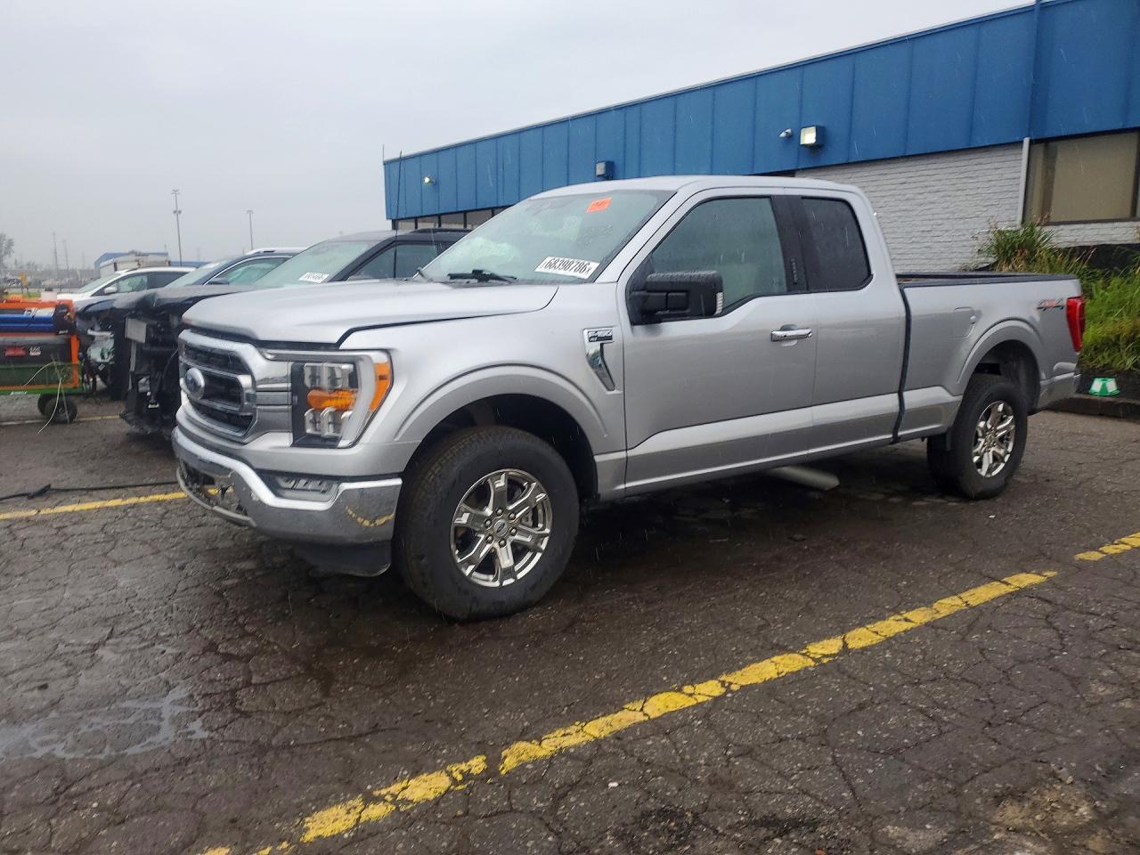 2021 FORD F150 — Front 3/4