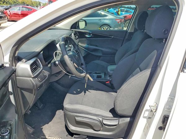 2020 KIA SORENTO L, LX, S