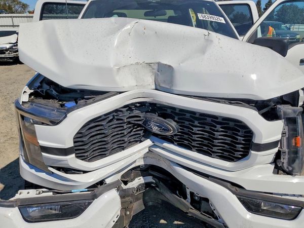 2023 FORD F150 SuperCrew — Engine bay