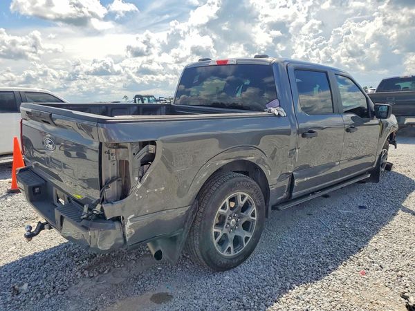 2024 FORD F150