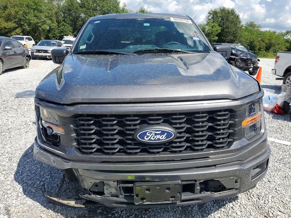 2024 FORD F150