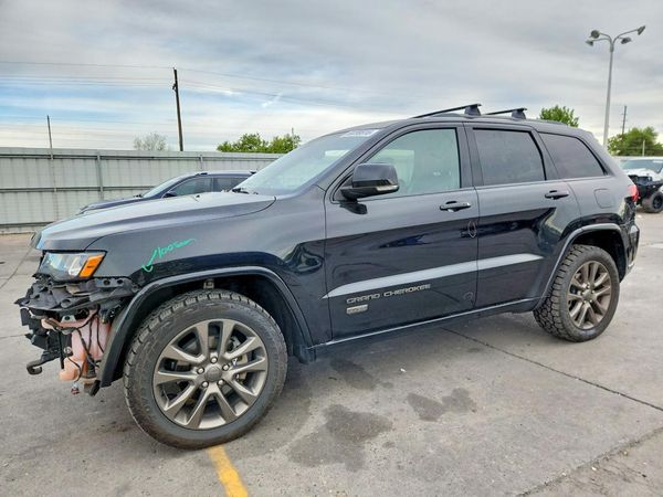 2016 JEEP GRAND CHEROKEE — DSFA — Front 3/4