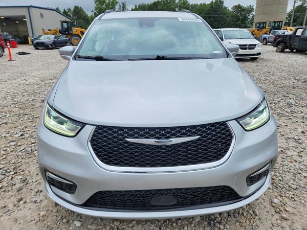 2022 CHRYSLER PACIFICA