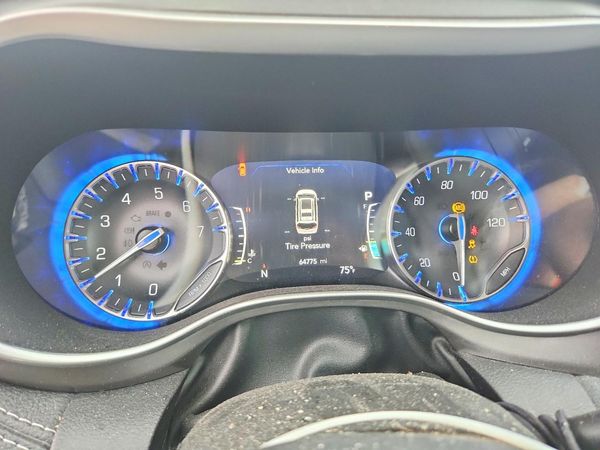 2022 CHRYSLER PACIFICA