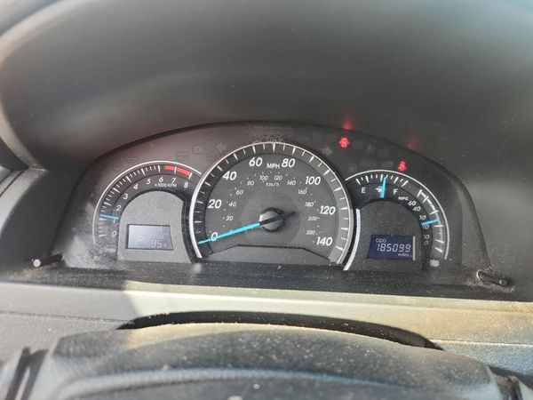 2012 TOYOTA CAMRY