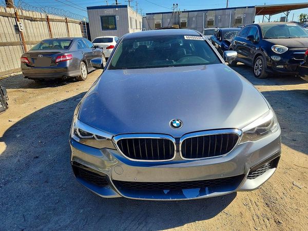 2018 BMW 530E