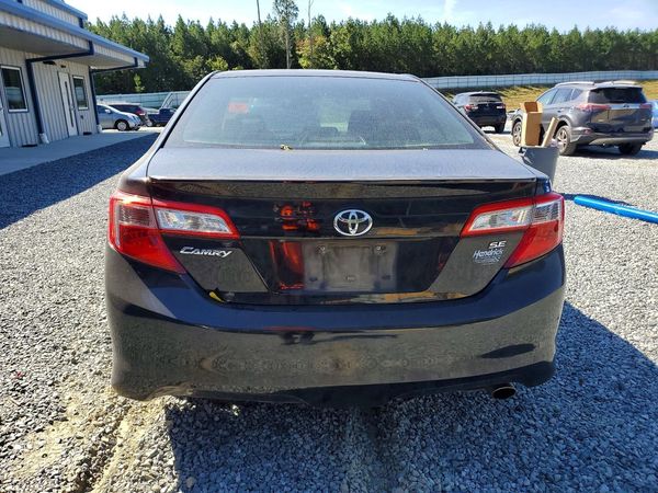 2014 TOYOTA CAMRY